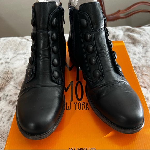 NIB Miz Mooz Louise Slouch-style Ankle Boots in Ocean Blue sz 6 - Picture 4 of 15